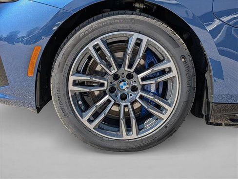 New 2026 BMW 550e xDrive AWD/4WD image 10