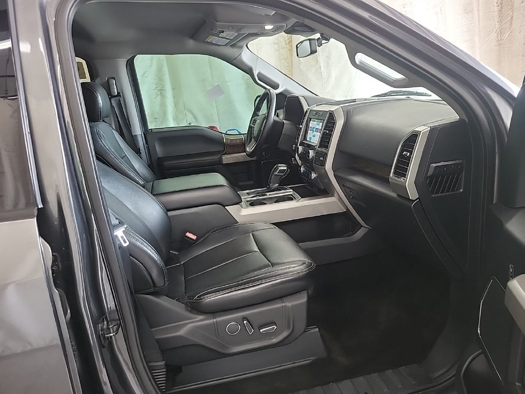 Used 2018 Ford F150 Lariat w/ Equipment Group 502A Luxury RWD image 5