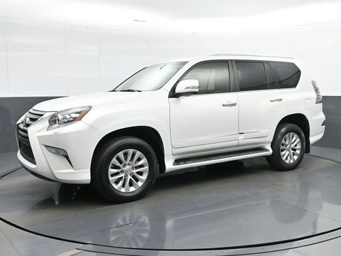 Used 2019 Lexus GX 460 Premium w/ Premium Package AWD/4WD image 4