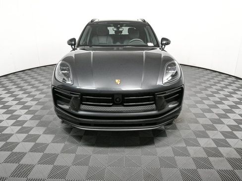 Certified 2026 Porsche Macan image 36