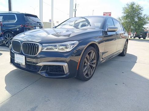 Used 2017 BMW M760i xDrive AWD/4WD image 4