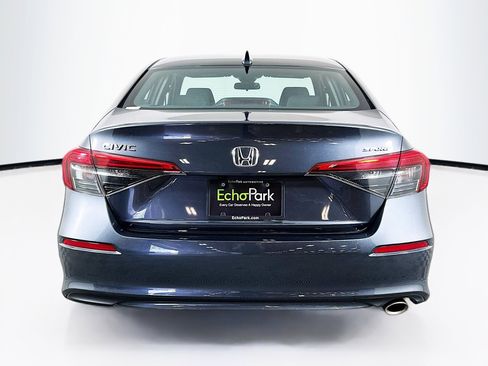 Used 2023 Honda Civic Sport image 7