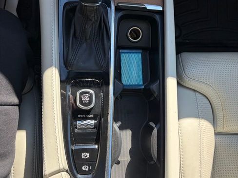 Used 2019 Volvo XC90 T6 Inscription w/ Advanced Package AWD/4WD image 13