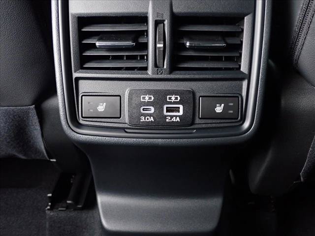 New 2026 Subaru Outback Limited AWD/4WD image 11