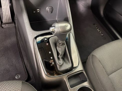 Used 2017 Kia Forte LX image 15
