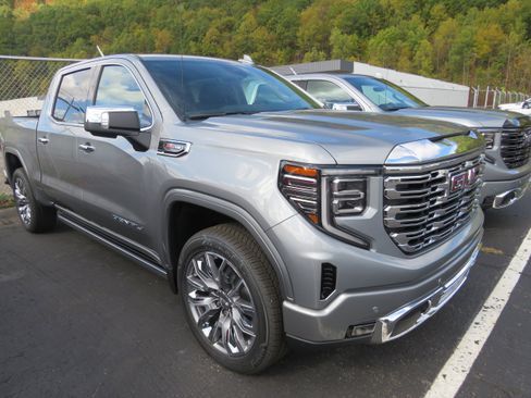 New 2026 GMC Sierra 1500 Denali w/ Denali Reserve Package image 1