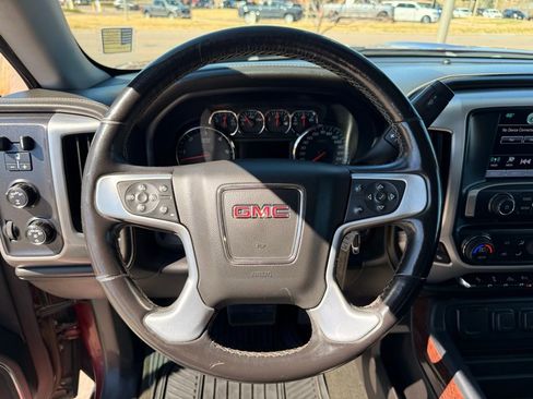Used 2017 GMC Sierra 1500 SLT w/ SLT Premium Package AWD/4WD image 14