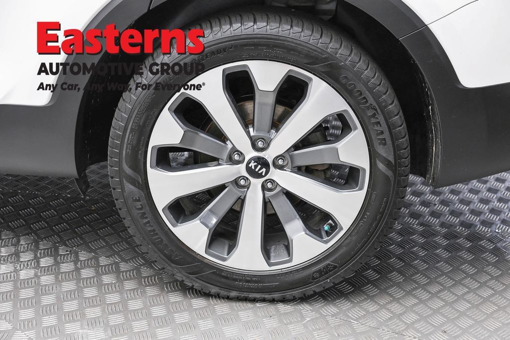 Used 2020 Kia Telluride S AWD/4WD image 8