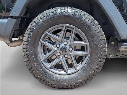 Used 2024 Jeep Wrangler Sport AWD/4WD image 23