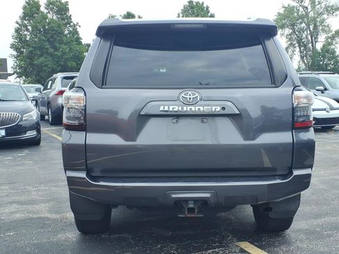 Used 2017 Toyota 4Runner SR5 Premium RWD image 26