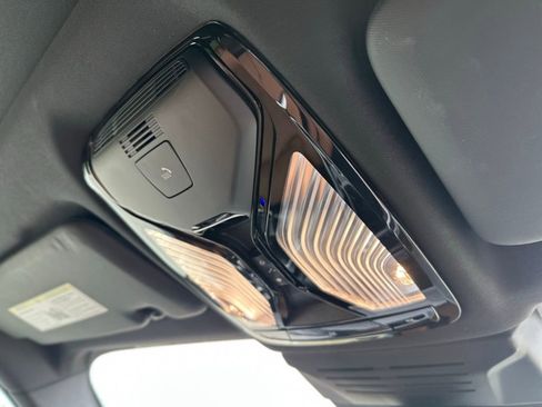 Certified 2025 BMW X5 xDrive40i w/ M Sport Package image 27