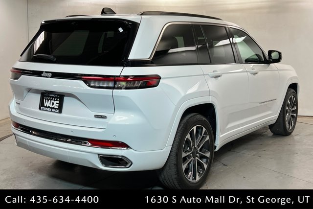 Used 2024 Jeep Grand Cherokee Overland w/ Luxury Tech Group IV AWD/4WD image 5