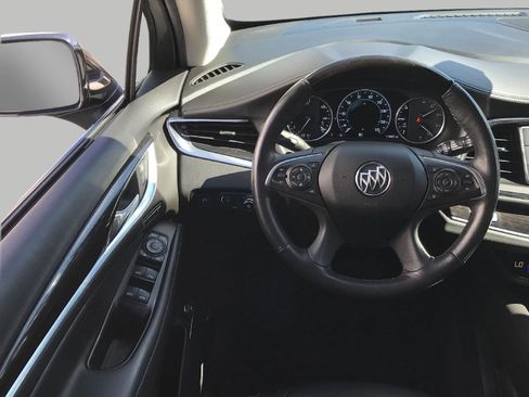 Used 2019 Buick Enclave Avenir w/ Avenir Technology Package AWD/4WD image 4