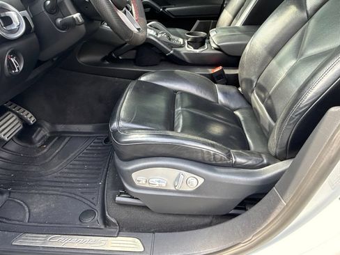 Used 2016 Porsche Cayenne S AWD/4WD image 13