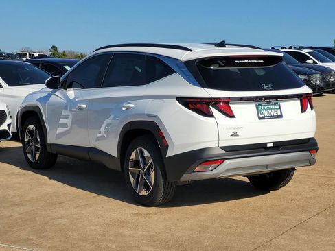 New 2025 Hyundai Tucson SEL image 3
