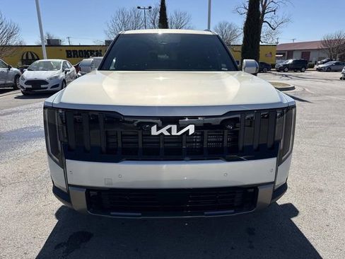 New 2027 Kia Telluride S image 8
