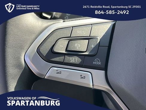 New 2026 Volkswagen Tiguan SE image 21