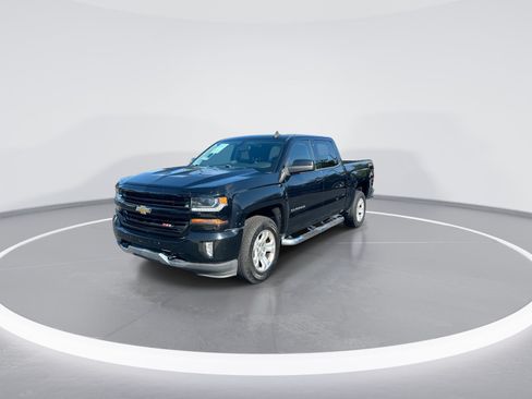 Used 2017 Chevrolet Silverado 1500 LT w/ All Star Edition AWD/4WD image 5