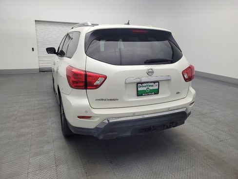 Used 2017 Nissan Pathfinder SL w/ SL Tech Package image 6