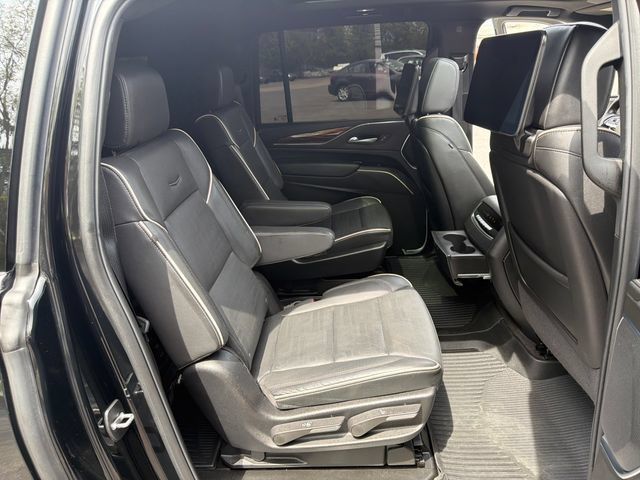 Used 2024 Cadillac Escalade ESV Premium Luxury w/ Performance Package AWD/4WD image 48