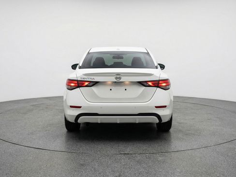 Used 2025 Nissan Sentra SV FWD image 7