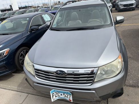 Used 2010 Subaru Forester 2.5X Premium AWD/4WD image 10