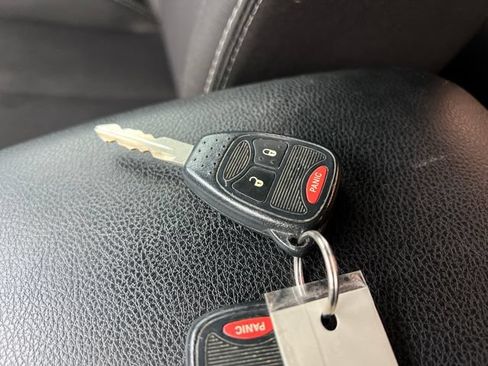 Used 2014 Jeep Wrangler Unlimited Sahara w/ Connectivity Group AWD/4WD image 29