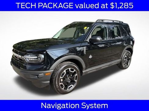 Certified 2022 Ford Bronco Sport Outer Banks w/ Tech Package image 3