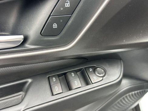 New 2026 Chevrolet Equinox EV LT image 13