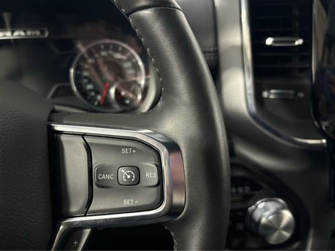Used 2024 RAM 1500 Laramie image 22