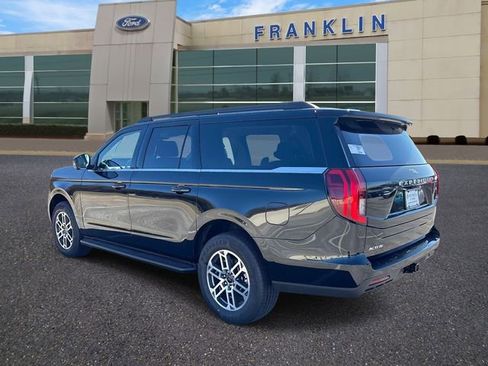 New 2026 Ford Expedition Max Active RWD image 5