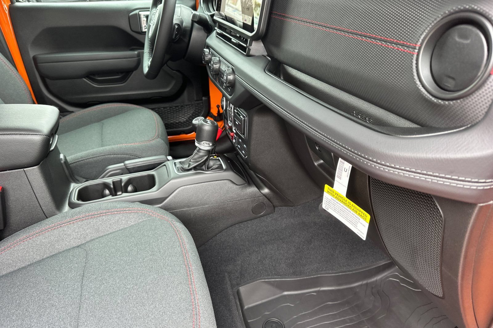New 2026 Jeep Wrangler Unlimited Rubicon AWD/4WD image 16