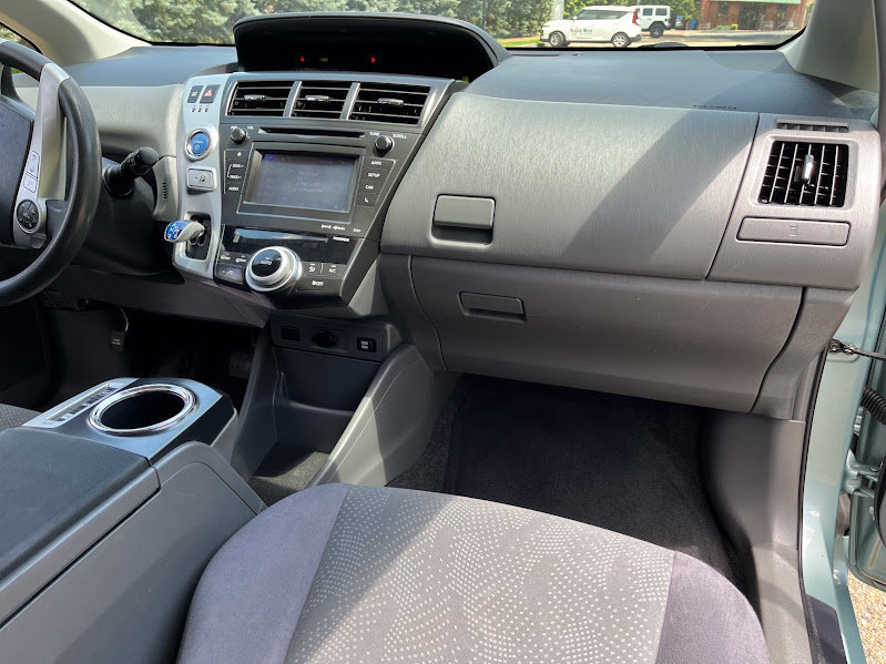 Used 2013 Toyota Prius V Three FWD image 37