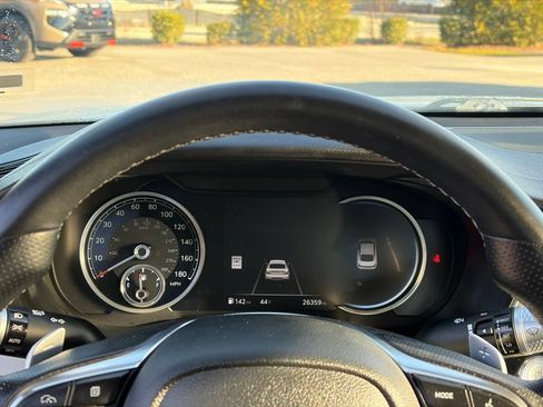 Used 2025 Genesis G70 2.5T RWD image 16