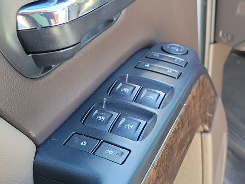 Used 2017 Chevrolet Silverado 1500 LT w/ All Star Edition image 14