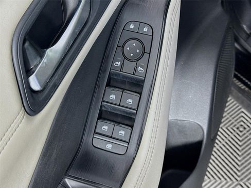 Certified 2023 Nissan Rogue SV w/ SV Premium B Package FWD image 19