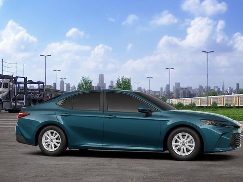 New 2026 Toyota Camry LE FWD image 43