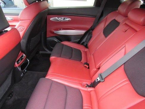 Used 2022 Genesis GV70 2.5T w/ Sport Prestige Package AWD/4WD image 18