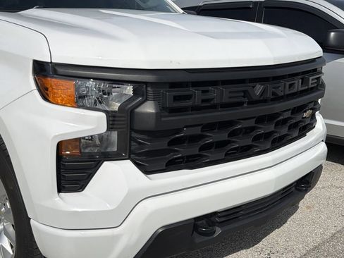 Certified 2024 Chevrolet Silverado 1500 Custom RWD image 4