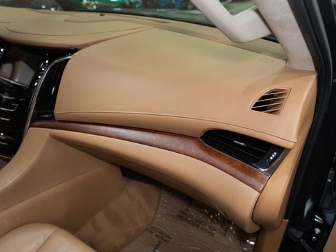 Used 2016 Cadillac Escalade ESV Platinum AWD/4WD image 49