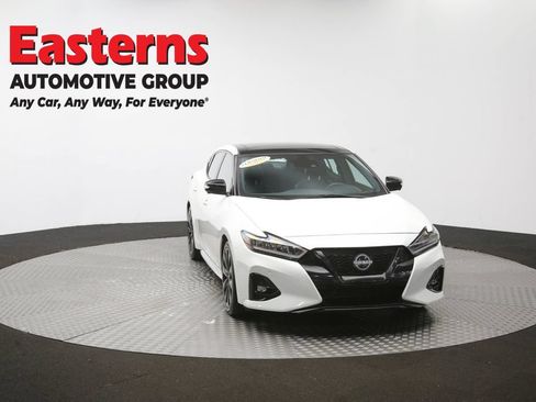 Used 2023 Nissan Maxima SR w/ Sport Mat Group FWD image 56