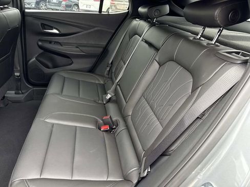 New 2026 Buick Envista Avenir image 16