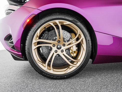 New 2027 McLaren 750S RWD image 32