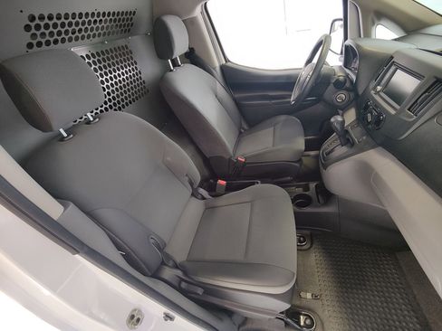 Used 2021 Nissan NV200 S image 14