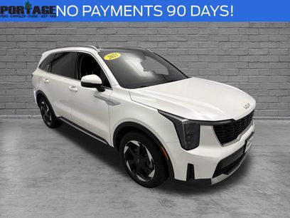 Used 2025 Kia Sorento EX w/ EX Panoramic Sunroof Package