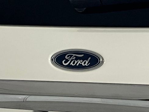 Used 2020 Ford EcoSport Titanium image 34