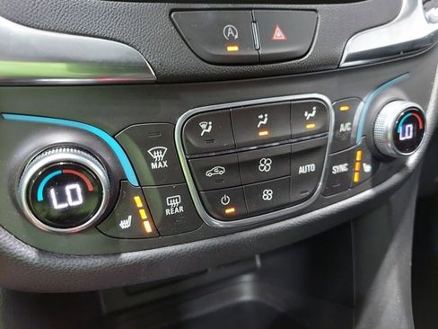 Certified 2022 Chevrolet Equinox LT image 29