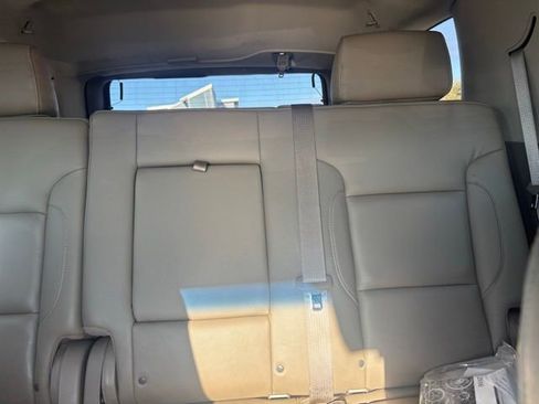 Used 2016 Chevrolet Tahoe LT image 13