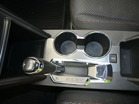 Used 2017 GMC Terrain SLE w/ Nightfall Package image 18