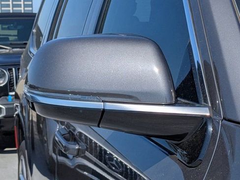 Used 2022 Jeep Wagoneer Series II w/ Premium Group I image 11